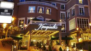 exterior-at-night-villa-rosa-kempinski-nairobi-large