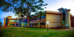 USIU-Science-&-Technology-Building